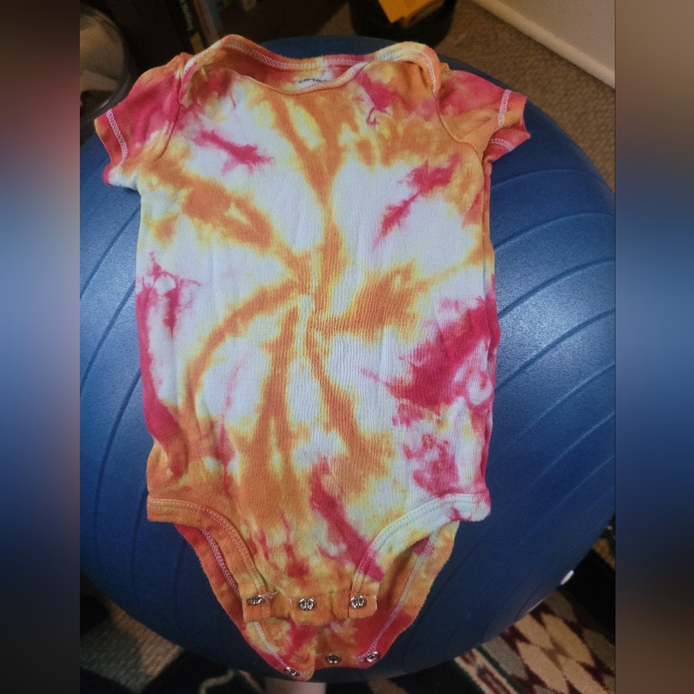 NWOT Infant Tie Dye Onesie